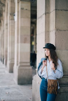 银行贵金属业务趋于严格管控，投资者需审慎布局资产。