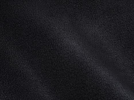  创新疗法带来希望：GDF-15阻断剂助力肿瘤患者；春季流动性与行业政策动态分析。 健康养生