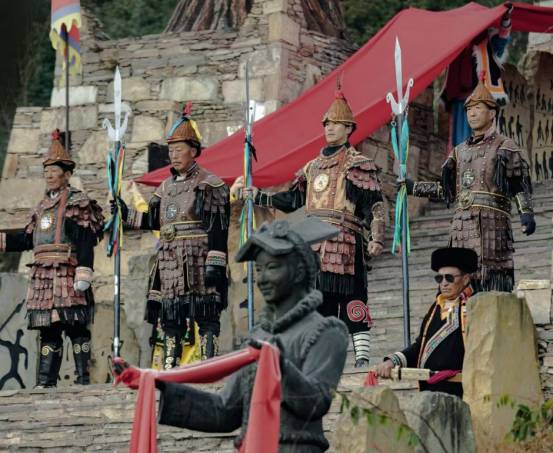 逃离城市焦虑,动车直达川西是否真能寻得心安? 情感心理