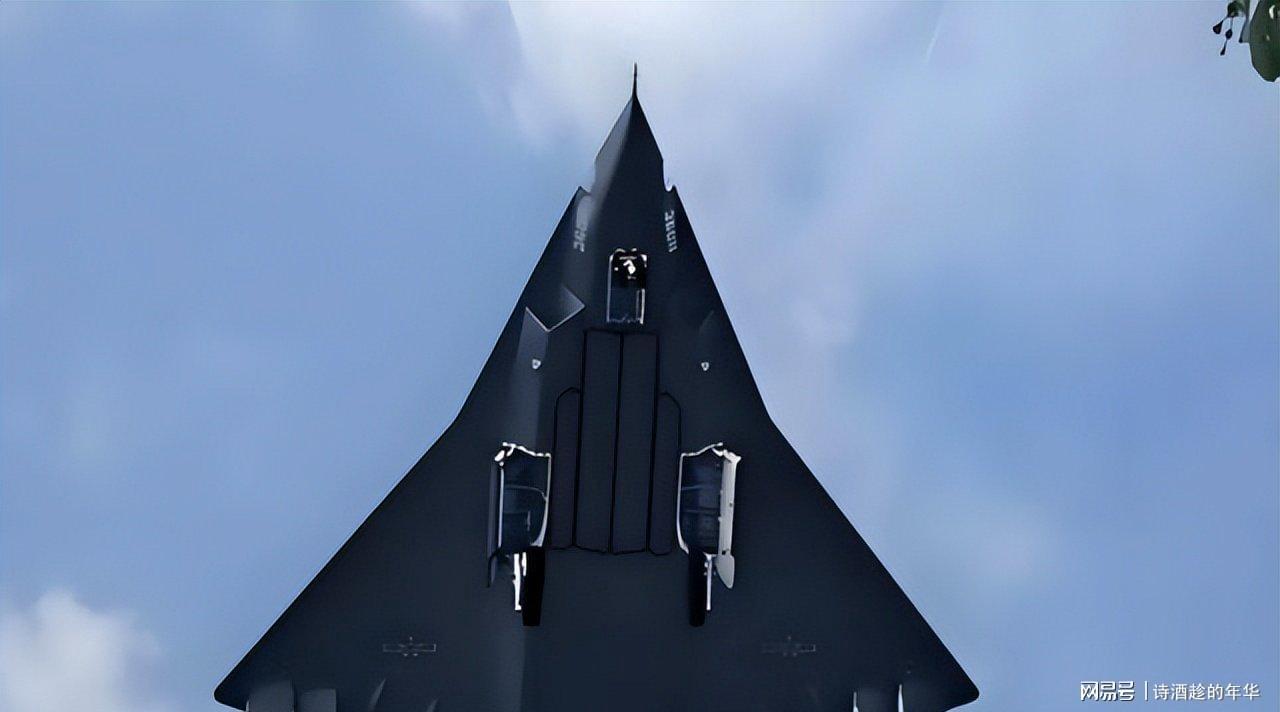  【技术拆解】三发布局背后的工程逻辑：为何说歼-36不是"唬人"之作 新闻