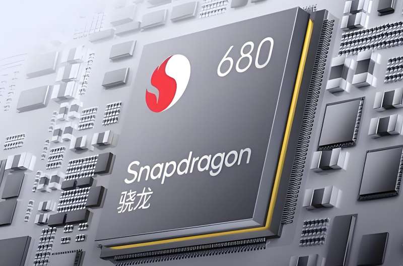  旗舰芯与千元U：性能代差如何重塑手机定价逻辑 手机评测